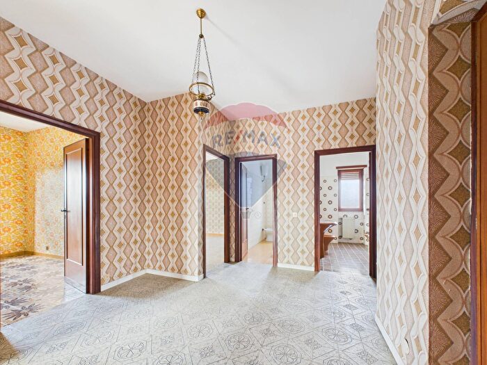 Appartamento quadrilocale in vendita in Via Baressa, Roma