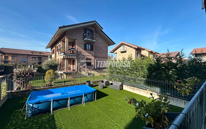 Case in Vendita e in Affitto - 3