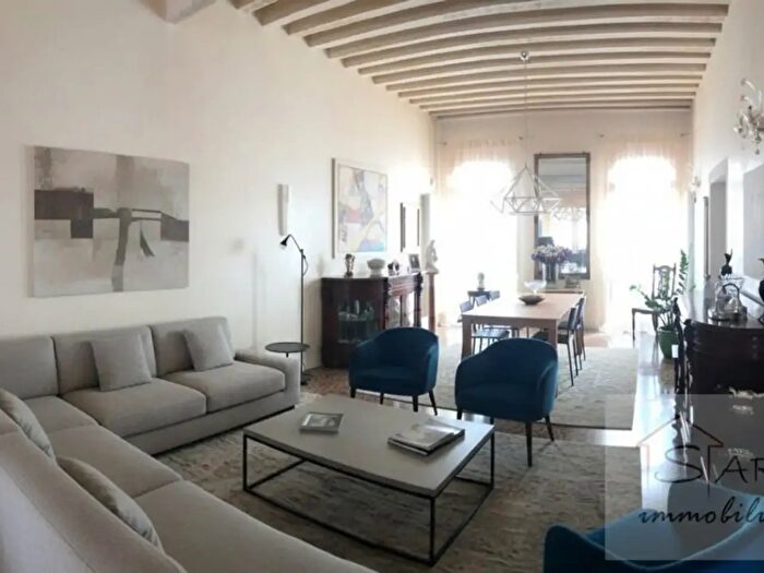 Appartamento con 5 locali in vendita in Prato della Valle, Padova