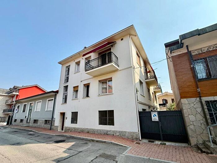 Appartamento trilocale in affitto in Via Benvenuto Cellini, Nichelino