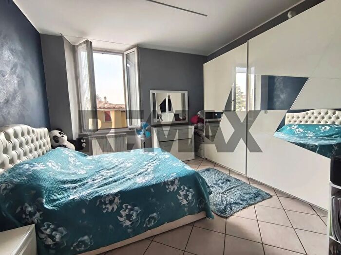 Appartamento trilocale in vendita in Villa D'Alme'