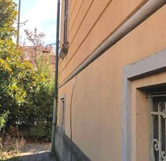 Casa con 6 locali in vendita in Reggio Emilia