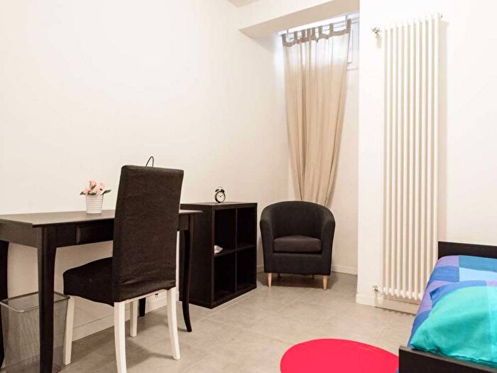 Appartamento trilocale in affitto in Via Oreste Regnoli, Massarenti, Bologna