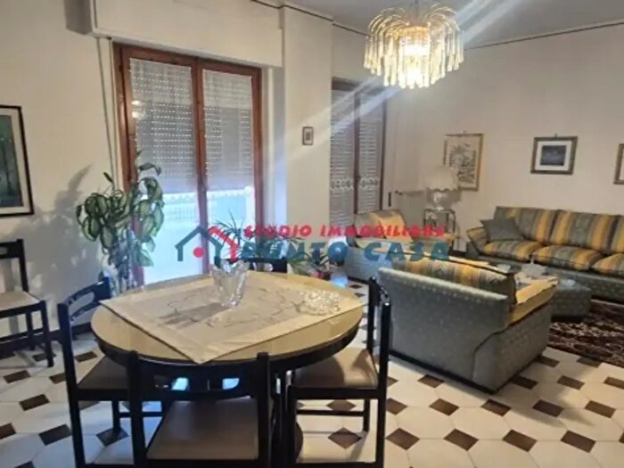 Appartamento quadrilocale in vendita in Via Adragna, Trapani