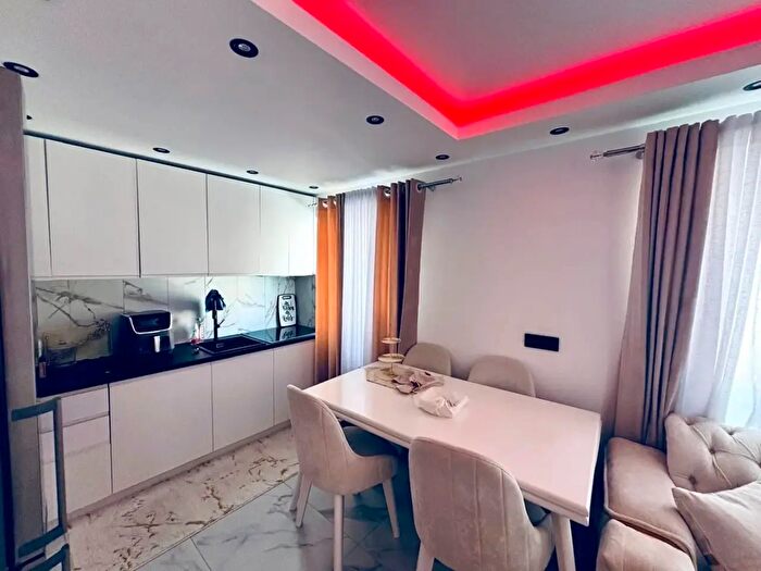 Appartamento quadrilocale in vendita in Via Adige, Merano