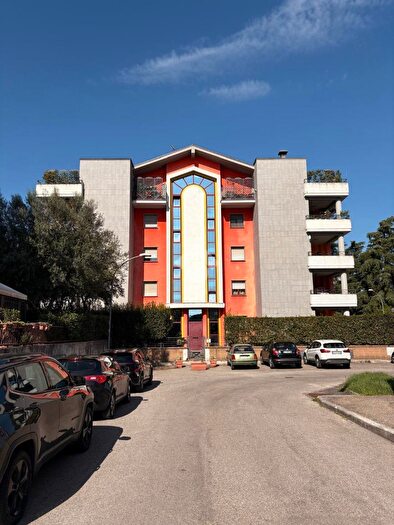 Appartamento trilocale in vendita in Via GImpastato, Civita Castellana