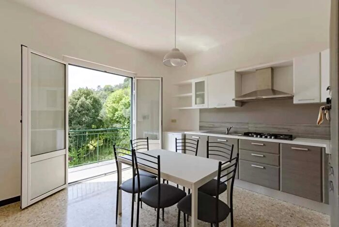 Appartamento monolocale in affitto in Via dei Piani, Moneglia