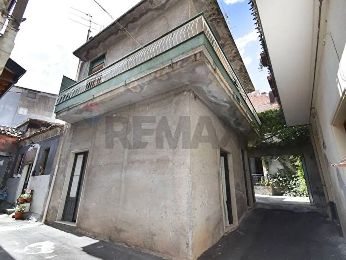 Casa con 5 locali in vendita in Vico Felice, Paterno'