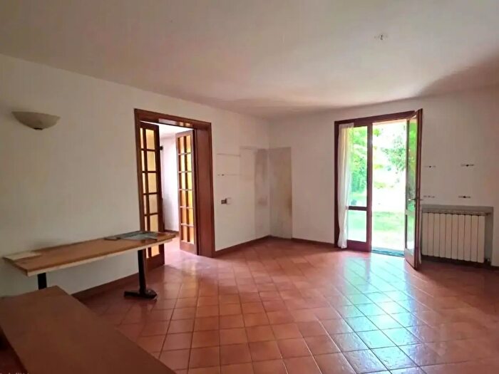 Casa quadrilocale in vendita in Cerreto Guidi