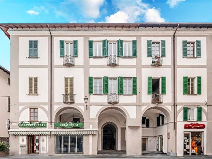 Case in Vendita e in Affitto - 2