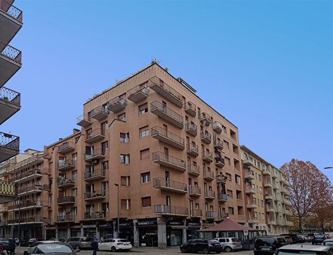 Appartamento bilocale in vendita in Via San Marino, Torino