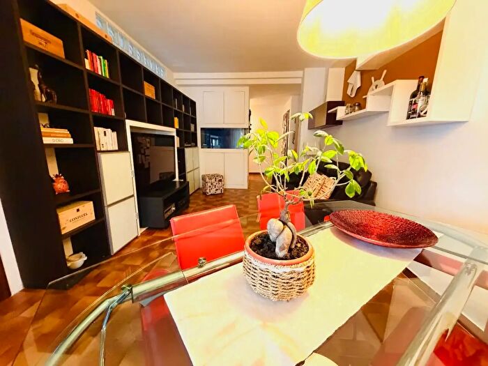 Appartamento con 5 locali in vendita in Carrara