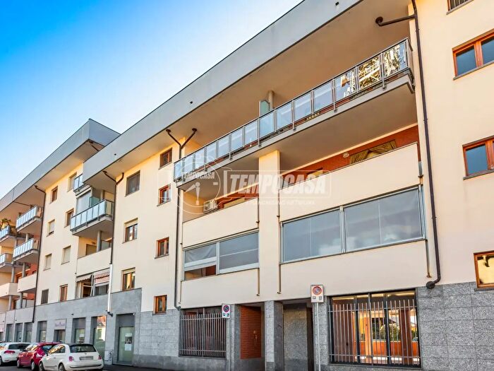 Appartamento trilocale in vendita in Via Nazario Sauro, Moncalieri