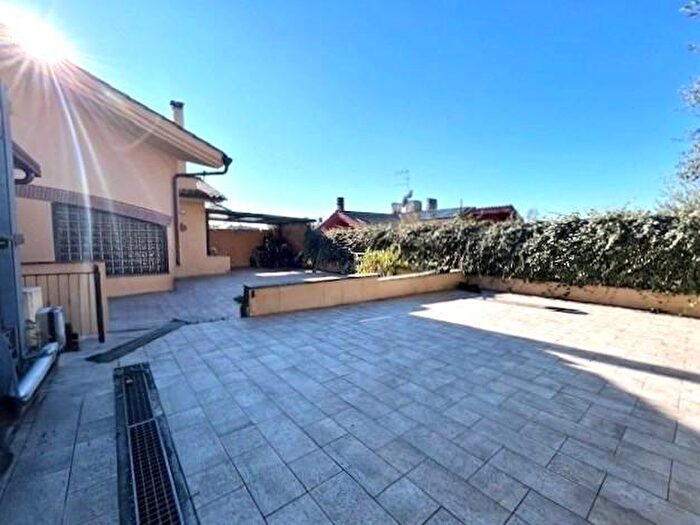 Casa con 5 locali in affitto in Viale delle Rughe, Le Rughe, Formello