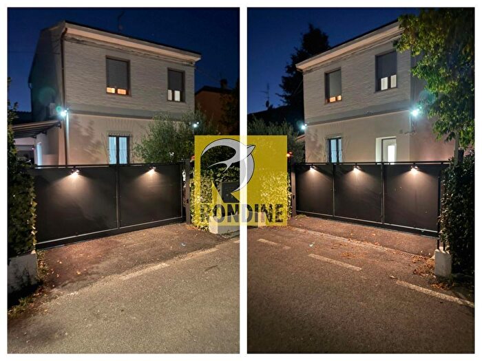 Casa con 10 locali in vendita in Via dellOmbrello, Faenza