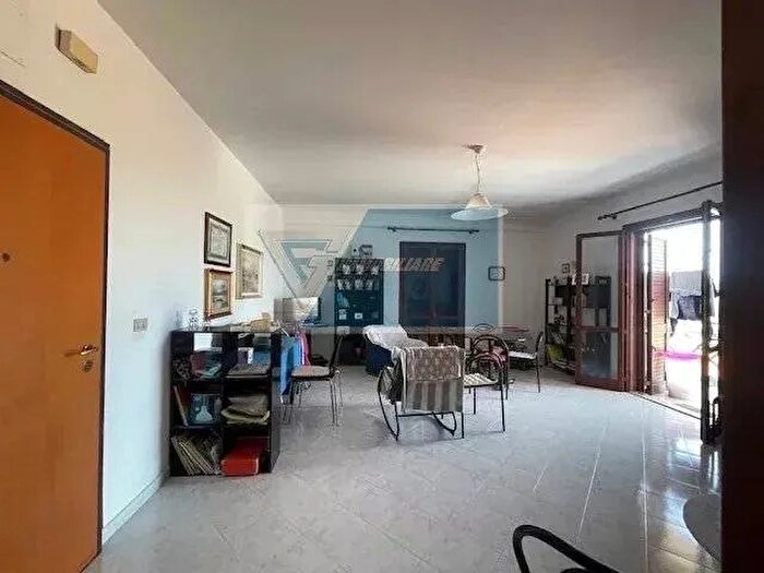 Appartamento con 5 locali in vendita in Siracusa