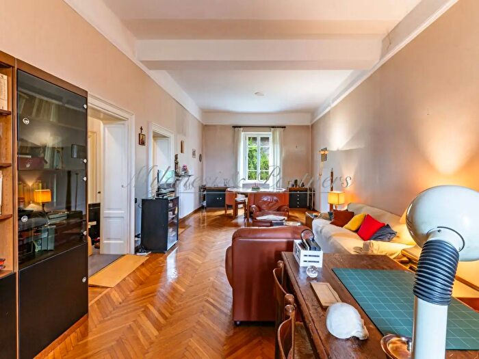 Appartamento quadrilocale in vendita in Via Alberto Riva di Villasanta, Bergamo