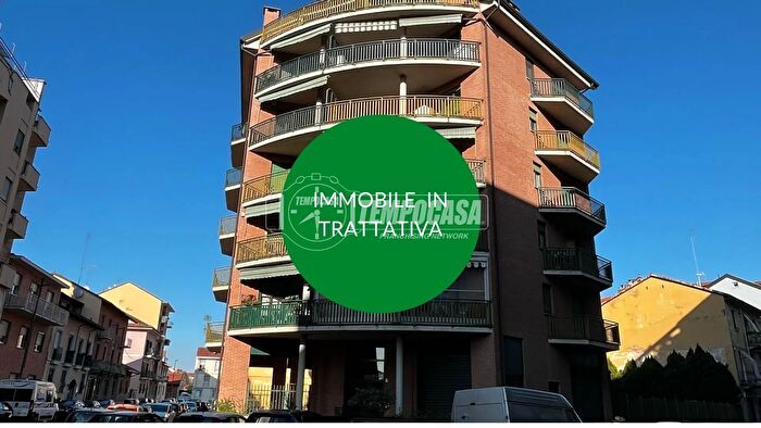 Appartamento bilocale in vendita in Via Verolengo, Torino