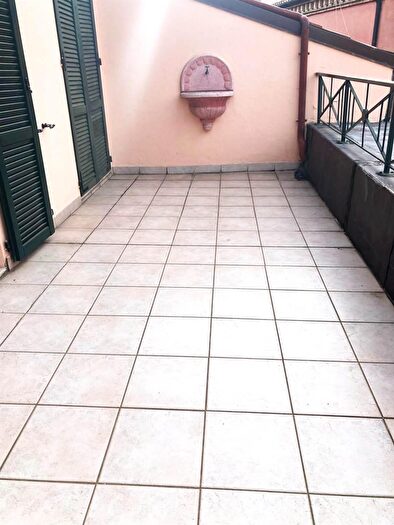 Appartamento con 6 locali in vendita in Ancona