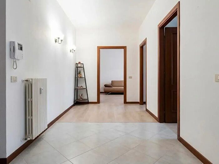 Appartamento trilocale in vendita in Via Rosa Zalivani, Treviso