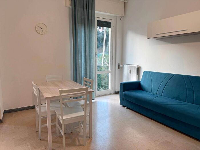 Appartamento bilocale in affitto in Sanpierdicanne, Chiavari