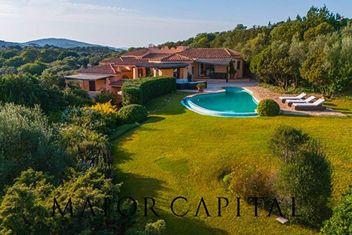 Casa con 13 locali in vendita in Porto Cervo, Arzachena