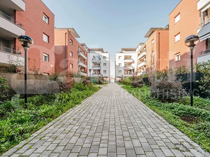 Appartamento trilocale in vendita in Via delle Officine, Zola Predosa