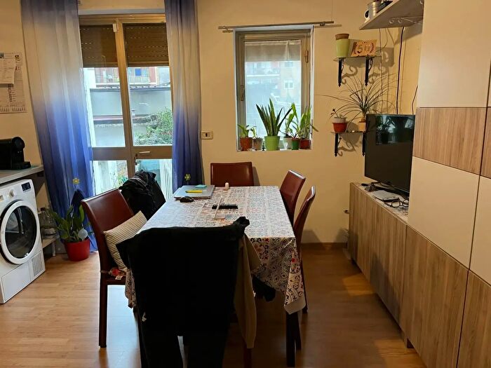 Appartamento trilocale in vendita in Via Cairoli, Moncalieri