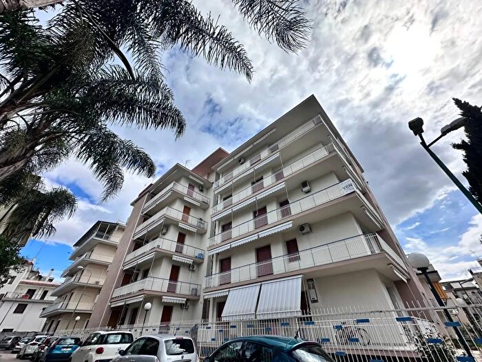 Appartamento con 5 locali in vendita in Via Ferrovia Saviano Napoli, Saviano