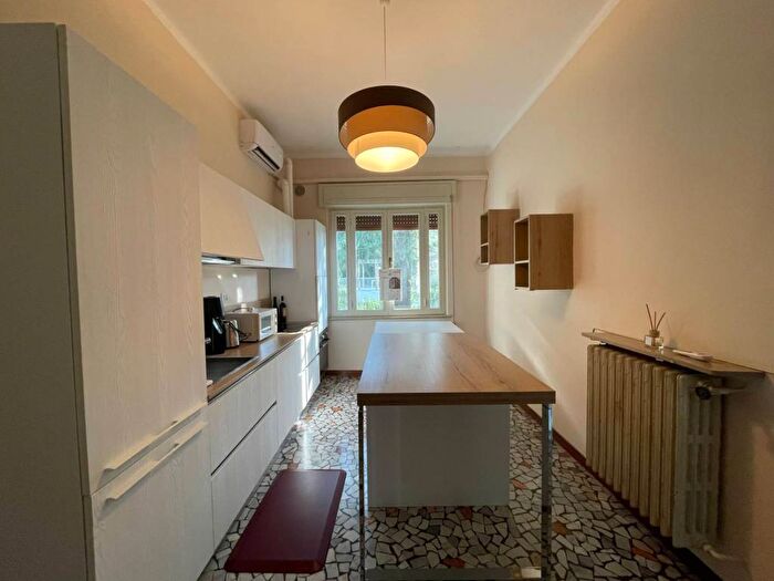 Appartamento con 5 locali in affitto in Viale Arnaldo Fusinato, Gogna, Vicenza