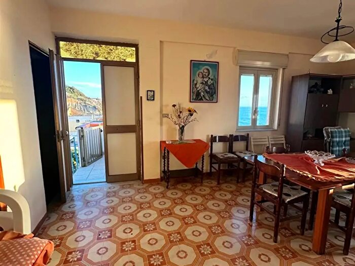Appartamento quadrilocale in vendita in Ribera