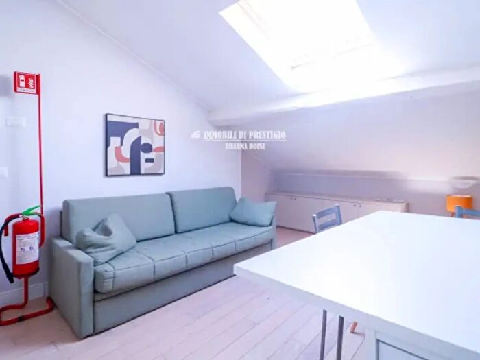 Casa bilocale in vendita in Via Francesco Ferrucci, Milano