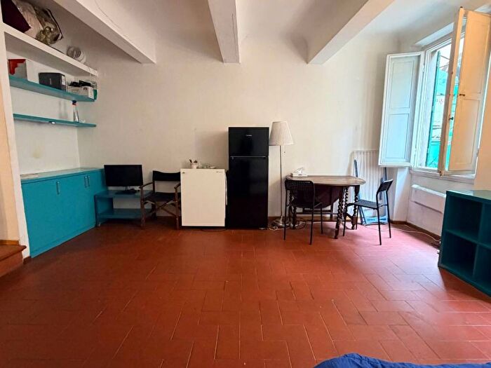 Appartamento bilocale in affitto in Via Guelfa, San Marco SS Annunziata, Firenze