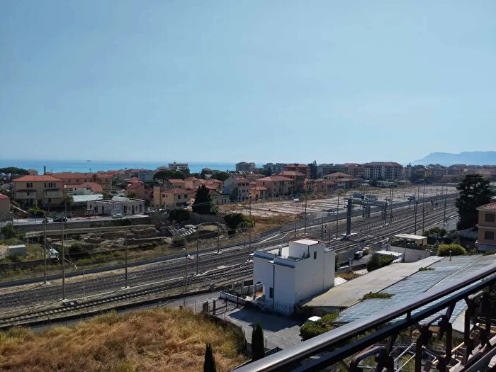 Appartamento bilocale in vendita in Via Porta di Provenza, Ventimiglia