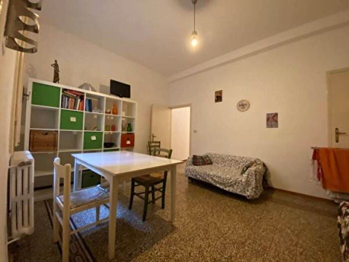 Appartamento con 5 locali in affitto in Via Guelfa, San Marco SS Annunziata, Firenze