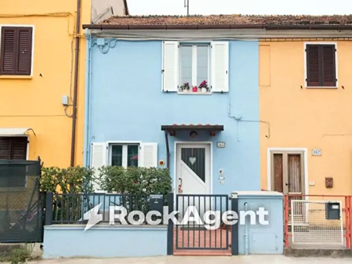 Casa trilocale in vendita in Via Flaminia, Fano