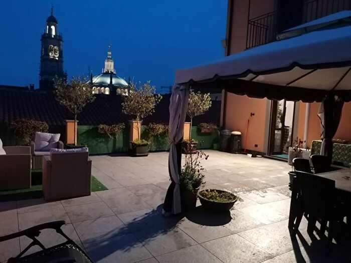 Appartamento trilocale in affitto in Via Felice Cavallotti, Piazza Santa Maria, Busto Arsizio