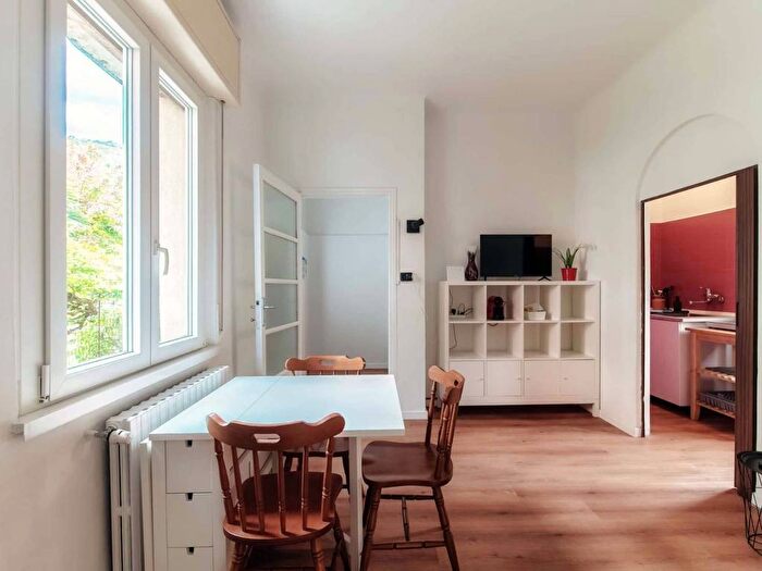 Appartamento bilocale in affitto in Via Bellinzona, Ponte Chiasso, Como