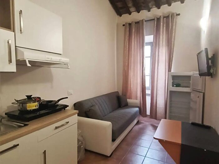 Appartamento bilocale in affitto in Via di Mezzo, Viterbo