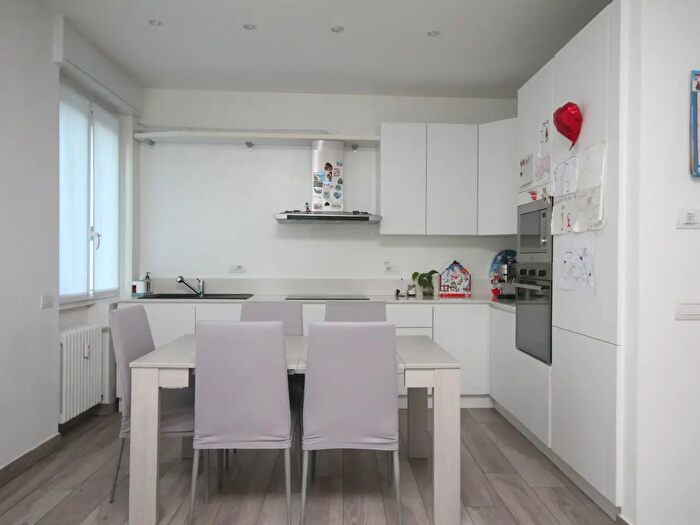 Appartamento trilocale in vendita in Via Salita Cappuccini, Como