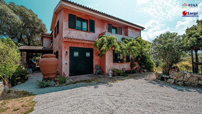 Case in Vendita e in Affitto - 2