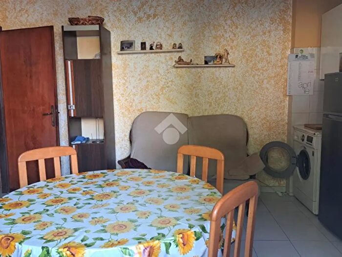 Appartamento quadrilocale in vendita in Via Gozze, Pesaro
