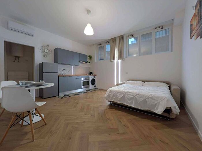 Appartamento in affitto in Via Filippo Baldinucci, Dergano, Milano