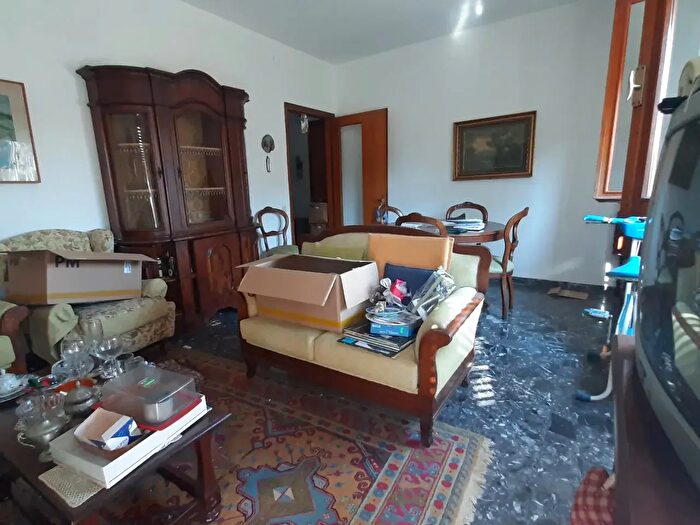 Appartamento quadrilocale in vendita in Via Luzzatti, Abano Terme