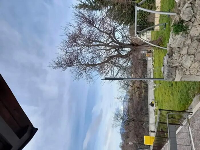 Casa trilocale in vendita in Vico Maccherone, Roccamorice