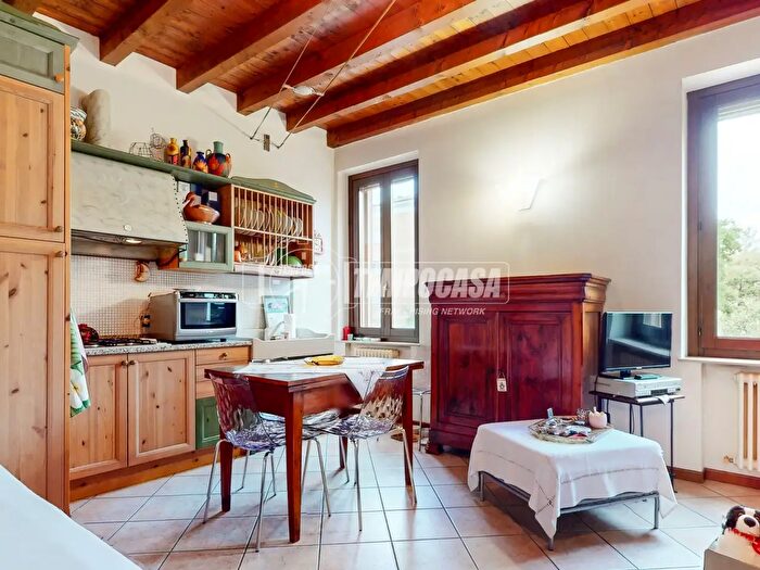 Appartamento bilocale in vendita in Via Fratelli Grioli, Mantova