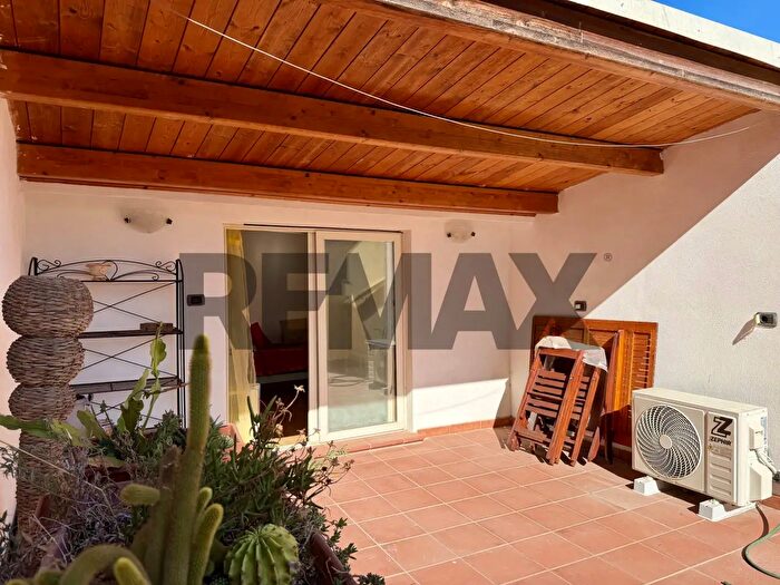 Casa con 6 locali in vendita in Via XXIV Maggio, Sassari