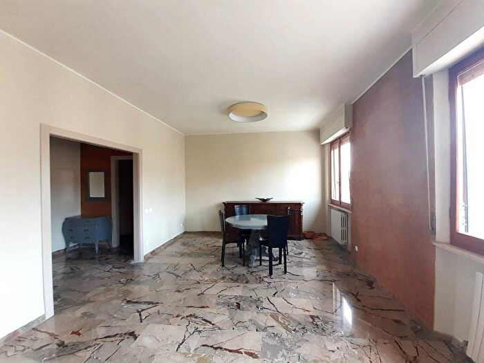 Appartamento quadrilocale in affitto in Via della Ricostruzione, Valle Miano, Ancona