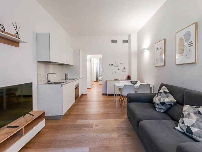 Appartamento bilocale in affitto in Via Bramante, Paolo Sarpi, Milano