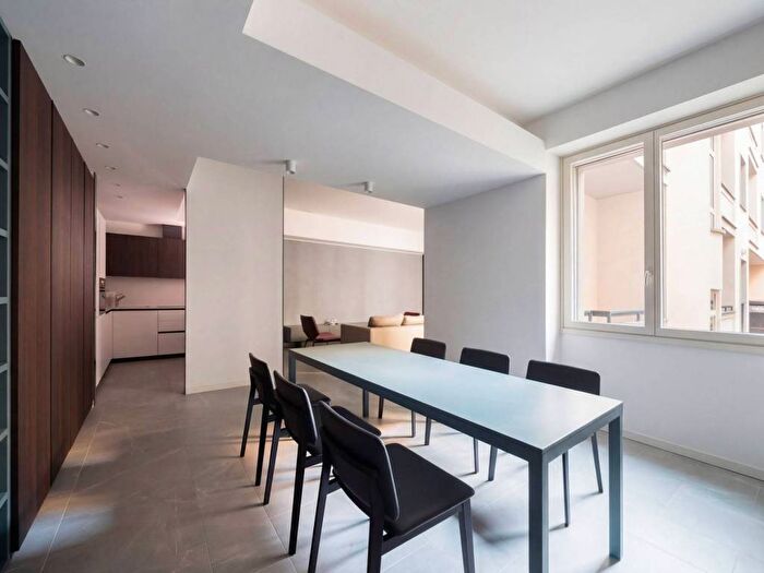 Appartamento bilocale in affitto in Piazza SantAmbrogio, SantAmbrogio, Milano